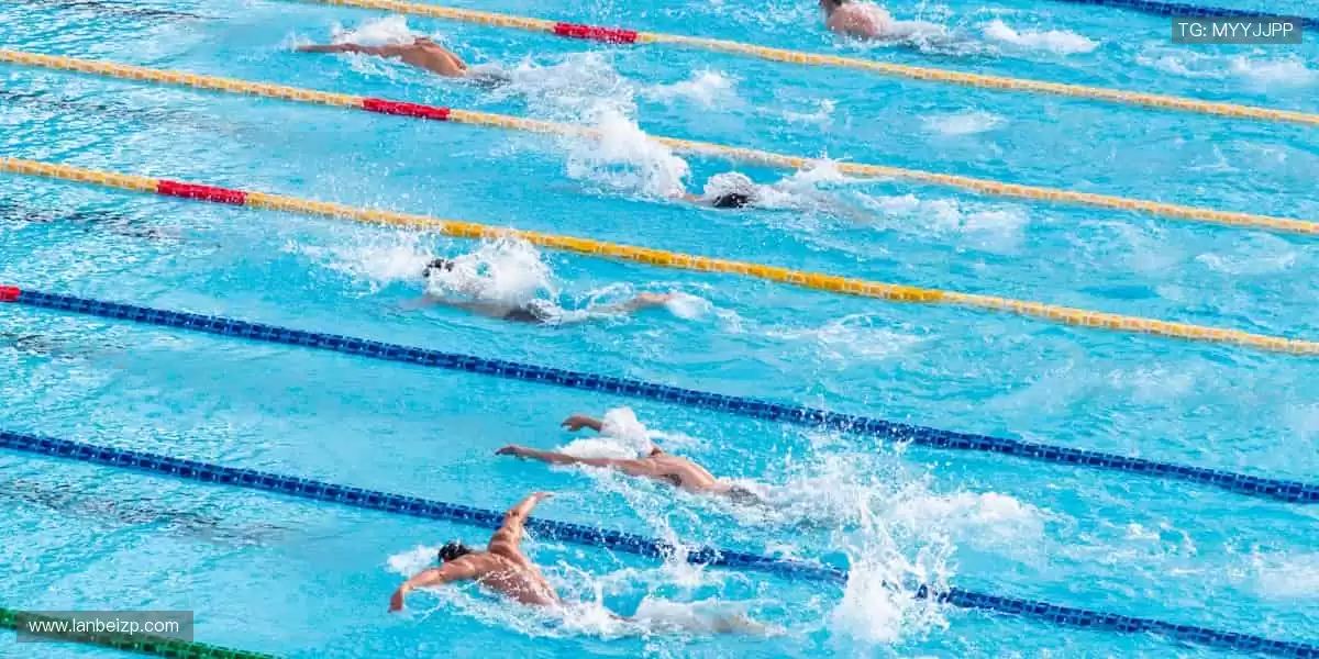 周边潮品，做最靓的运动达人！👟💫